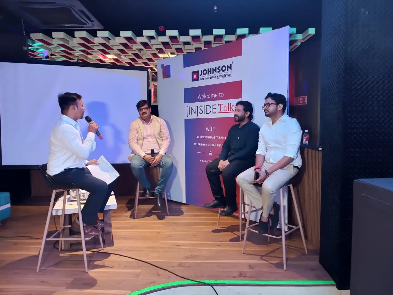 Panel Discussion by Johnson Inside Talks (Sponsored by Johnson)